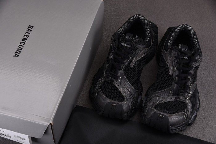 sneaker track 4000218