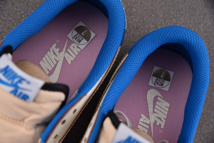 Travis Scott x Fragment x Air Jordan 1 Low OG DM7866-104