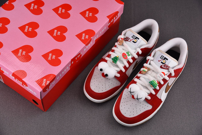 nike sb dunk low 85 christmas do9457-112