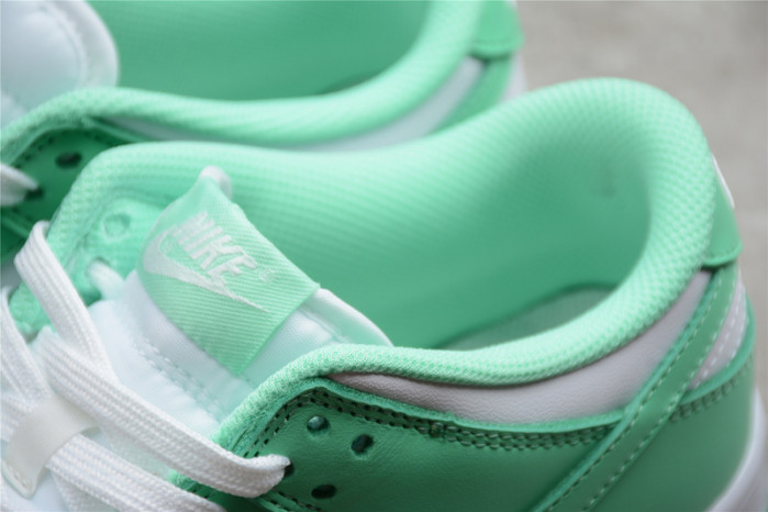nike dunk low green glow dd1503-105