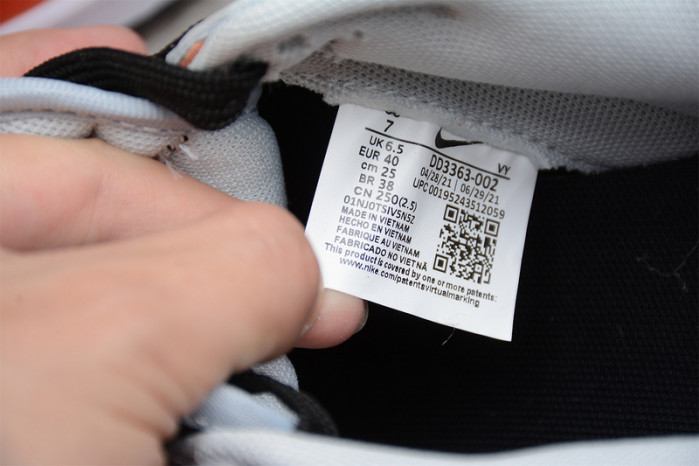 nike dunk low emb nba 75th anniversary knicks dd3363-002