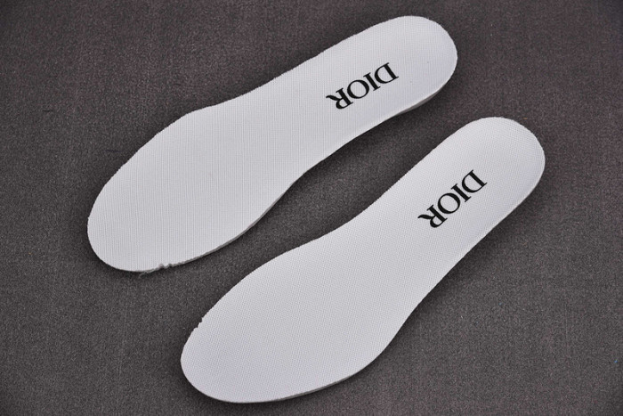 DIO* SNEAKERS B28 T0000-034