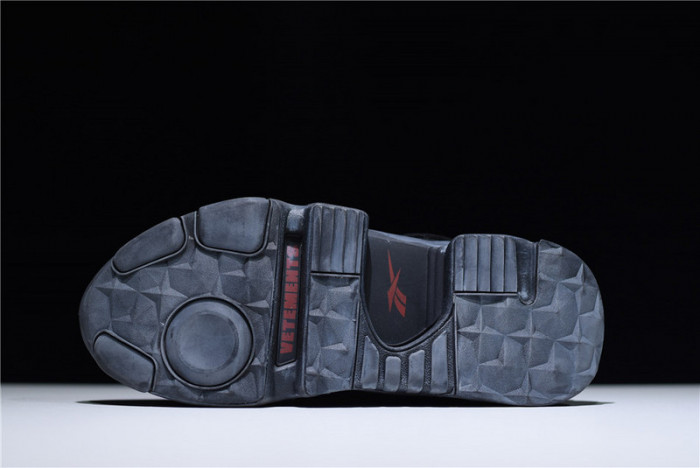 reebok genetically modified pump sneakers black cn0407