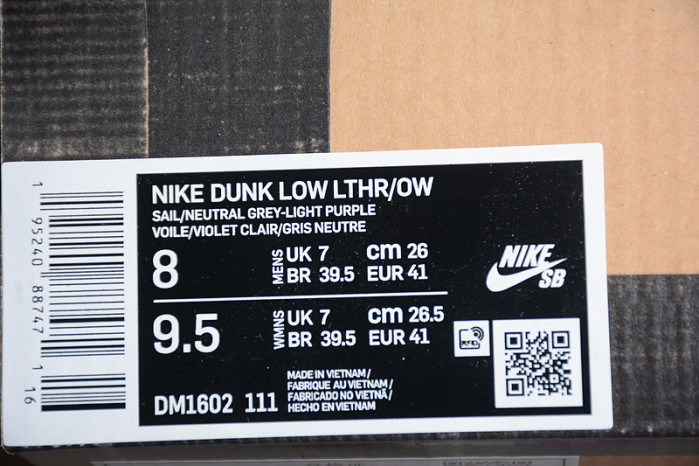 ofw x dunk low “28 of 50” dm1602-111