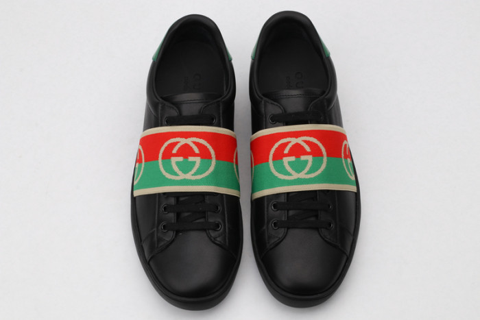 G*u*i* trainer sneaker63