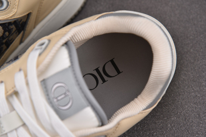 DIO* SNEAKERS B27 T0000-018