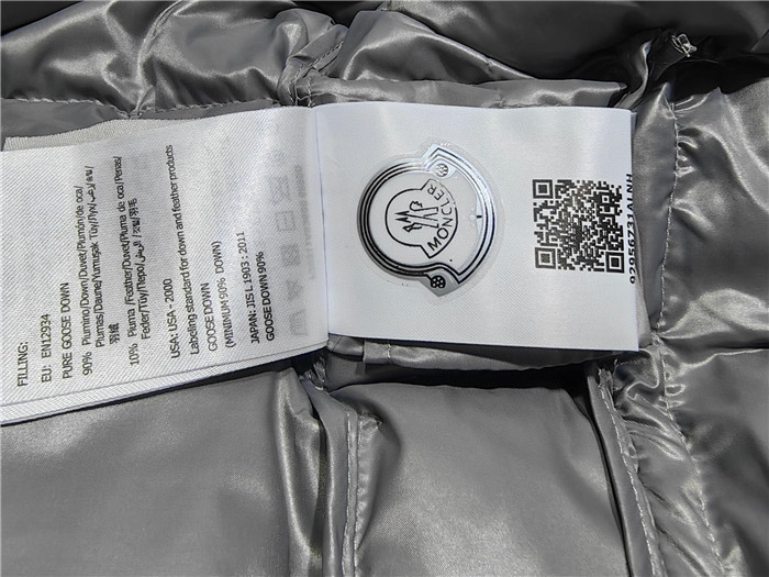 Moncler Down Jacket 56