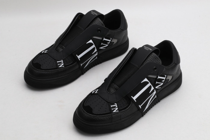 v*lentino sneakers vt000001