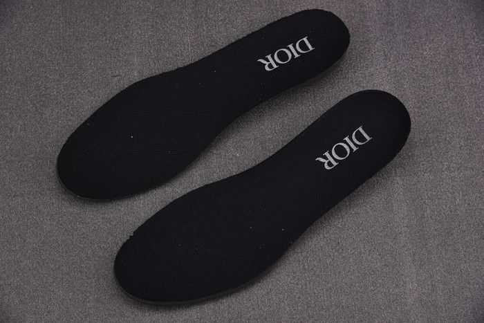 DIO* SNEAKERS B28 T0000-033