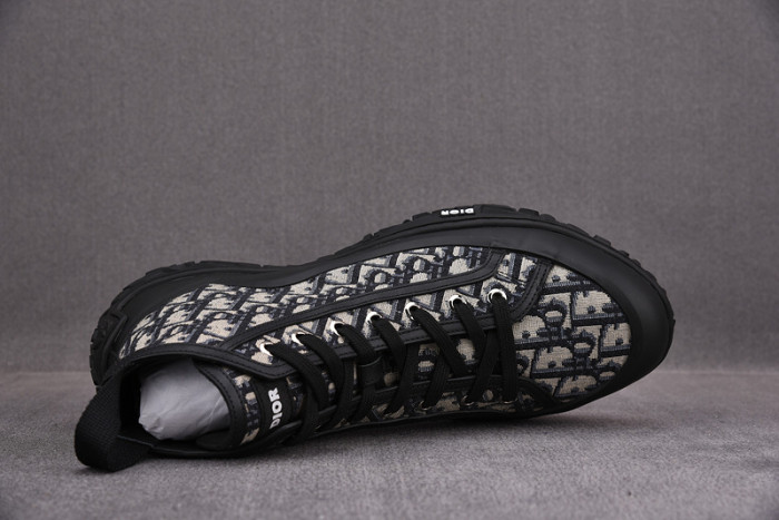 DIO* SNEAKERS B28 T0000-033