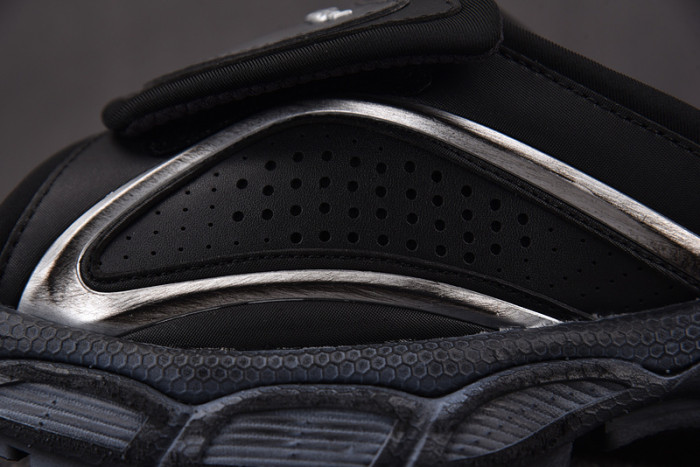 BALENCIAG* SANDAL 69