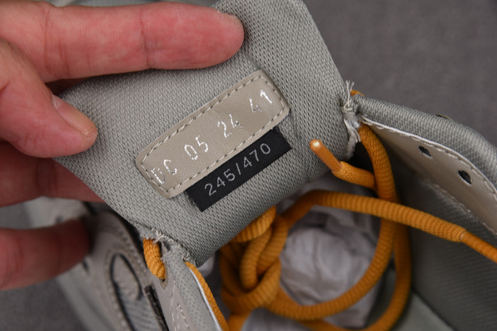 DIO* SNEAKERS B30 T0000-316