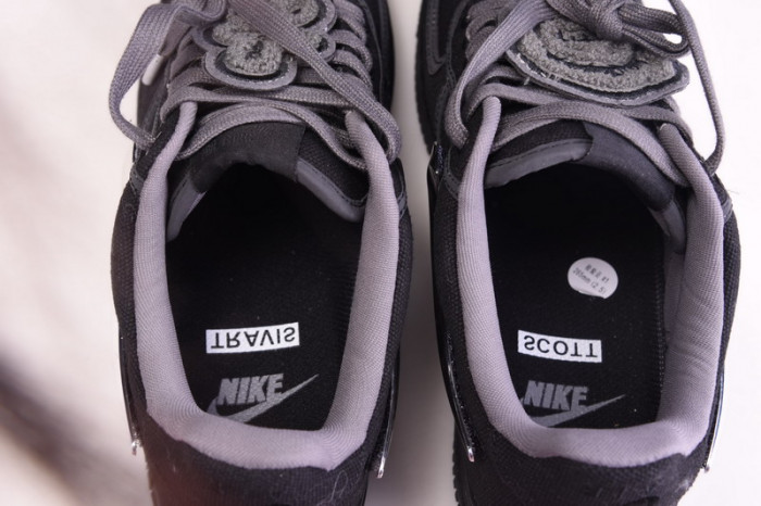 travis scott nike air force 1 black aq4211-001