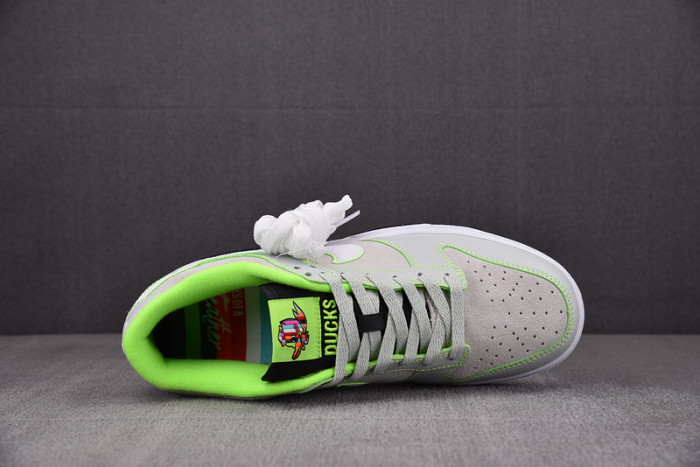 nike dunk low university of oregon pe fq7260-001