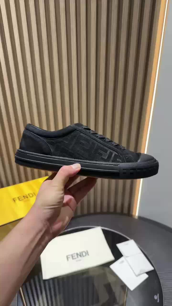 FEN sneaker F000039