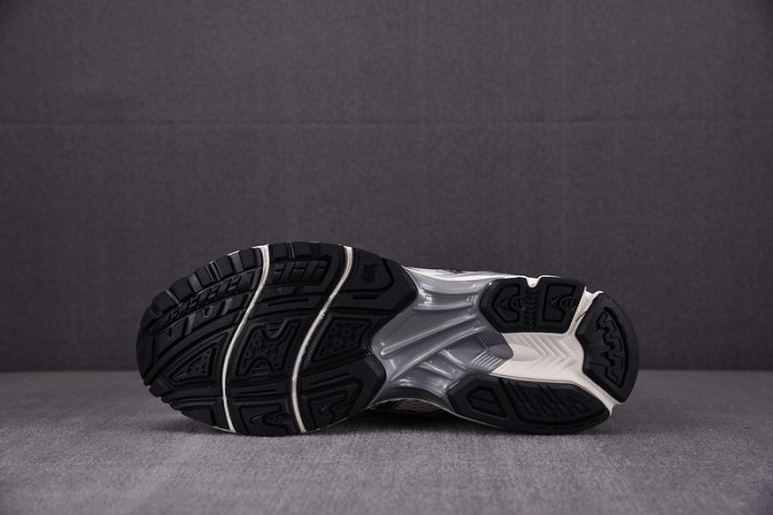 As*ic*s gel-kayano 14 1201a457-101