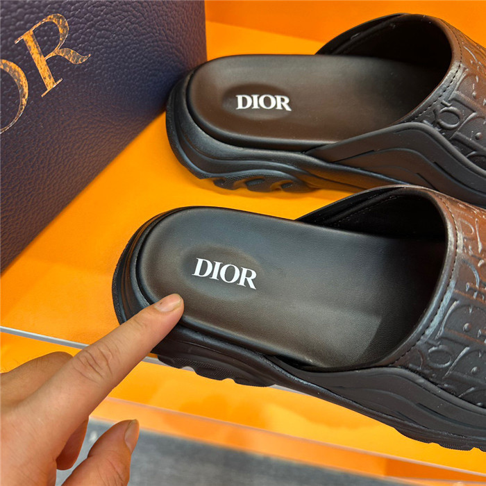 dio*r sandal 35