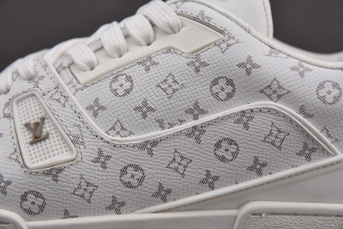 l&v snekaers l0000094