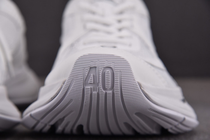 sneaker circuit 7000005