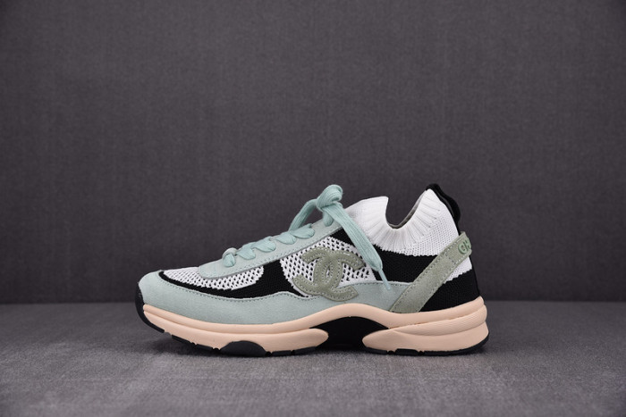 chane* snekaers c000015