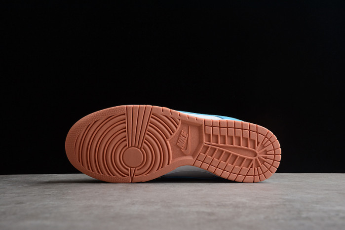 nike dunk low kyrie irving baltic blue dn4179-400