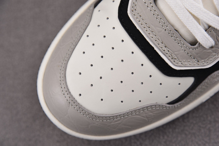 DIO* SNEAKERS B27 T0000-017