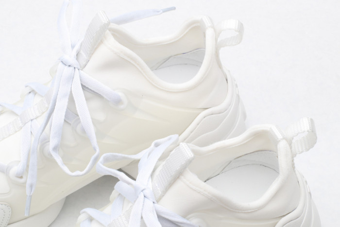 dio* sneakers t0000-016