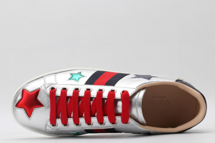 G*u*i* trainer sneaker42