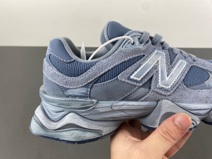 NEW BALANCE 9060 NB000043