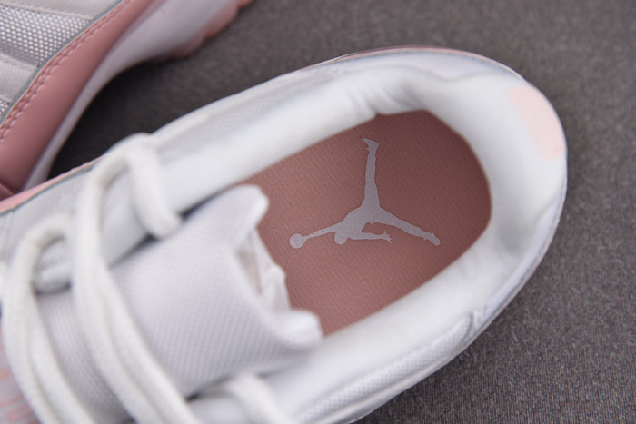 air jordan 11 low legend pink ah7860-160
