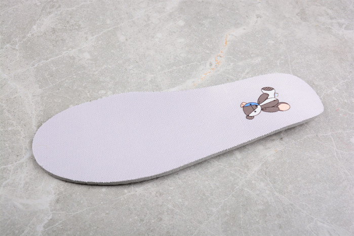 nike dunk low teddy bear dz5318-640