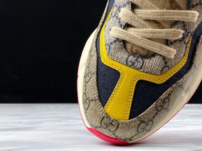 g*u*i rhyton vintage trainer sneaker 576965 drw00 9522