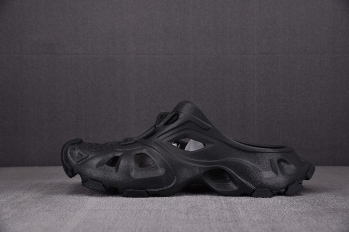 balenciag* sandal 37