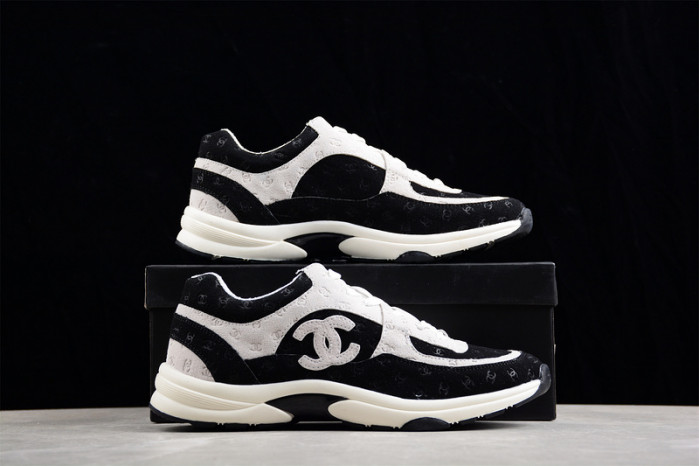 chane* snekaers c000013
