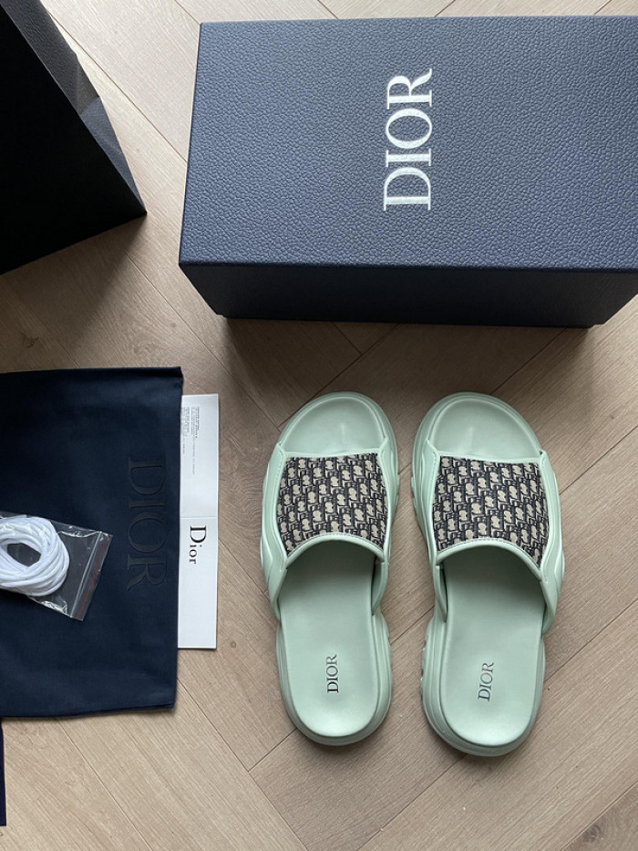 Dio*r sandal 45