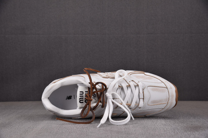 New Balance x MIU MIU NB530 NB000050