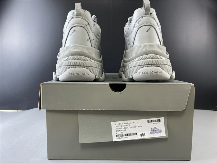 triples trainer sneakers letters 2000022