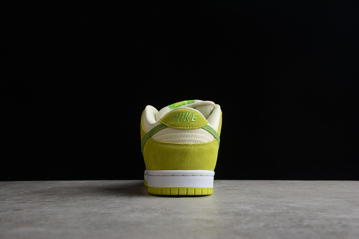 nike sb dunk low green apple dm0807-300