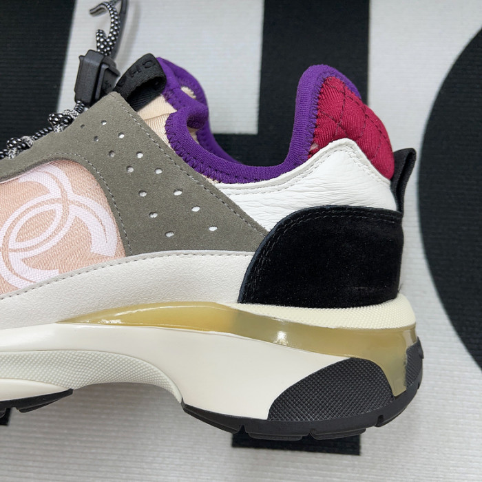 chane* snekaers c000018