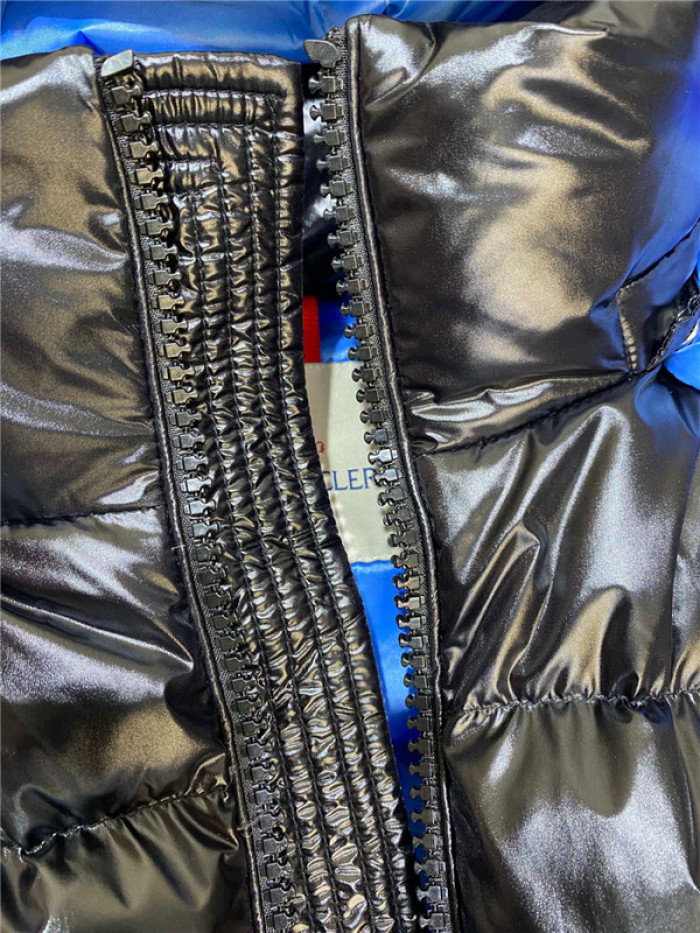 Moncler Down Jacket 74